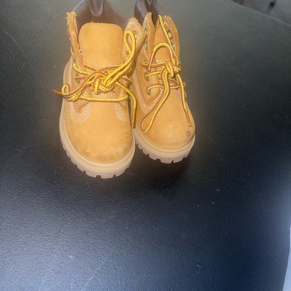 Infant size 4C shoes - Picture 10 of 16